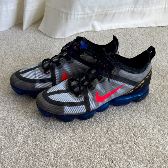 Nike Air VaporMax 2019 - Picture 1 of 9